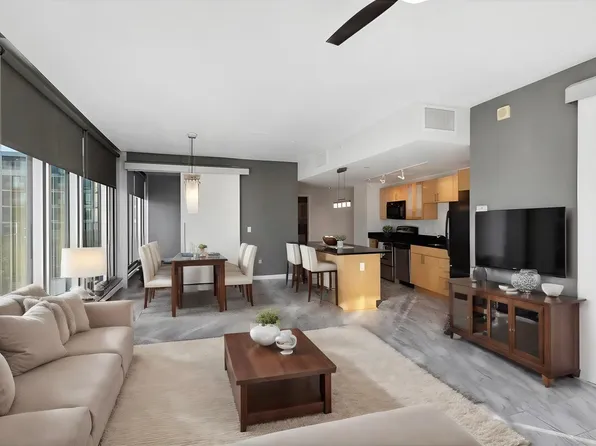 8161 33rd Ave S Unit 309, Bloomington, MN 55425