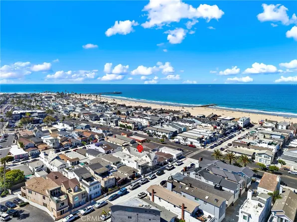 206 30th St Unit 1/2, Newport Beach, CA 92663