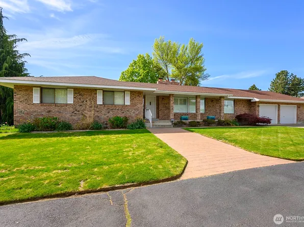 725 Canterbury Road NW, Soap Lake, WA 98851