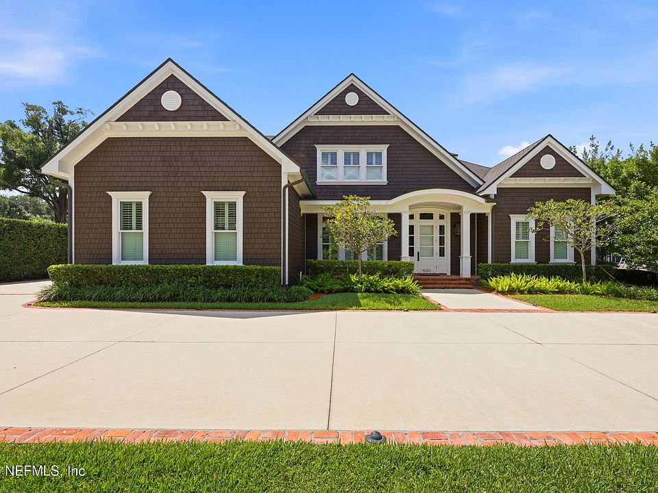 1st image of 1030 MAPLE Lane