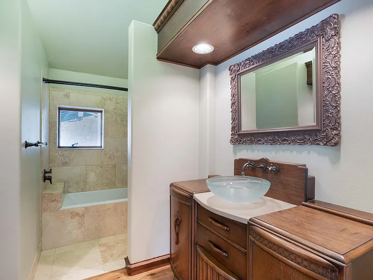 15805 Buddy Ave — Photo 25