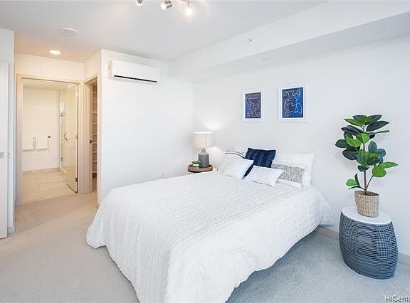 3rd image of 555 South St #1106