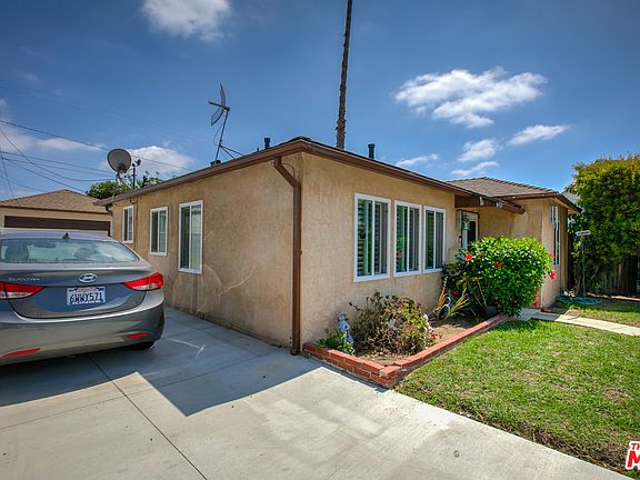 4th image of 1012 W 209th St