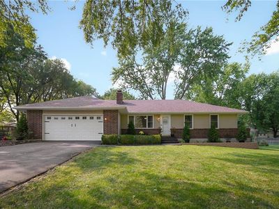 945 Glengera St, Peculiar, MO, 64078