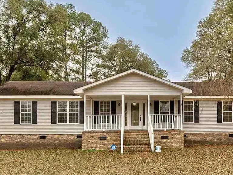 3016 Greystone Cir — Photo 4