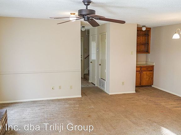 2nd image of 115 Romana Cir #B
