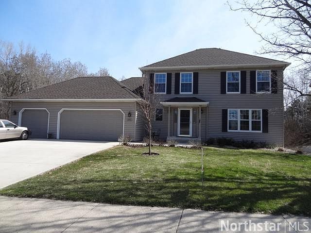 1st image of 1092 Lakewood Dr S