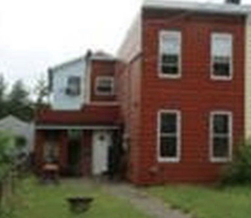 2nd image of 115 Van Horne St