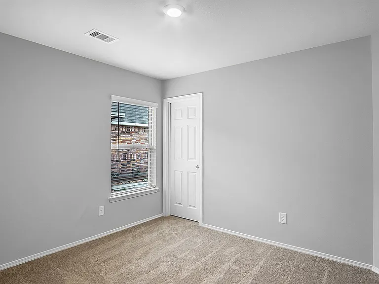 9605 Last Maples Trl — Photo 10