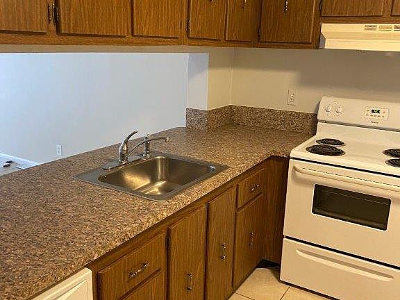5th image of 7173 Orange Dr APT 221