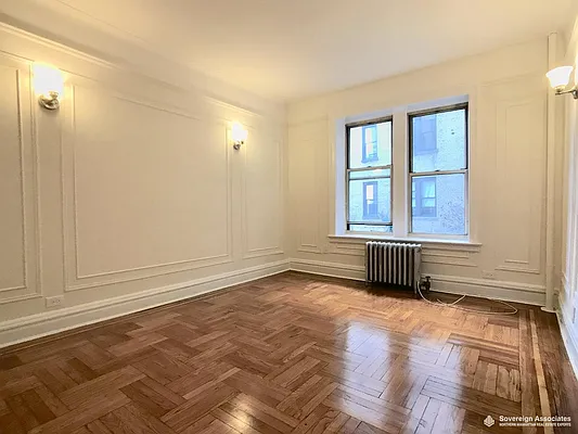 Rented by Sovereign Associates | media 11