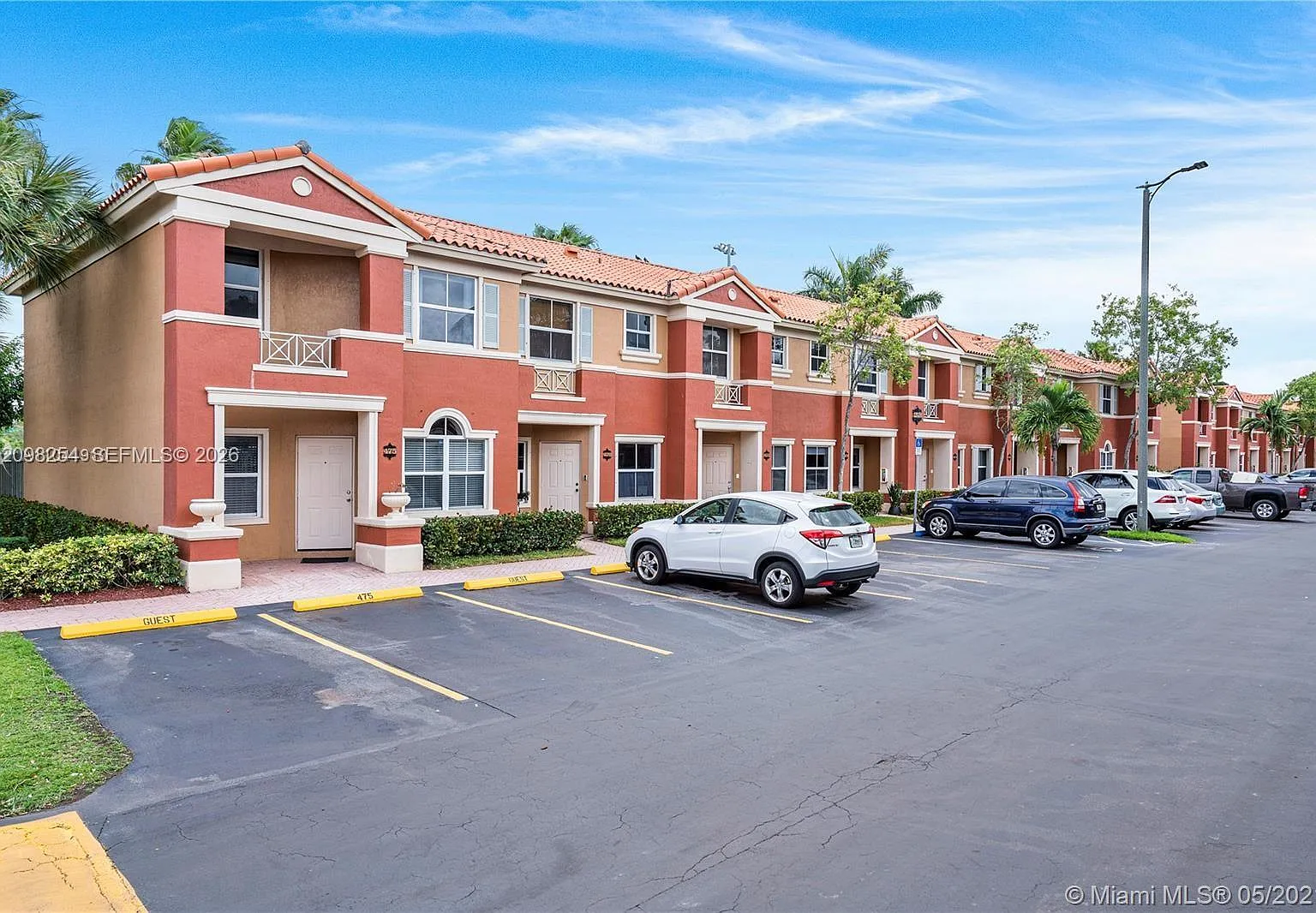The Gates At Doral Isles — Photo 2