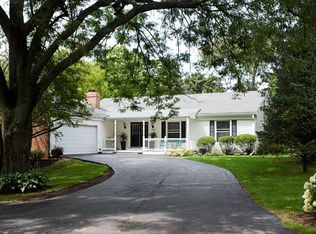 1622 Ridgefield Dr, Freeport, IL 61032