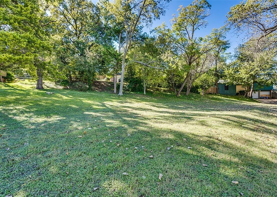 1st image of 917 Oak Trl Lot 12