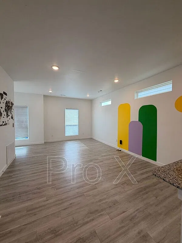 2 bed, 2.5 bath, 1250 sqft, $1,500 — Photo 3