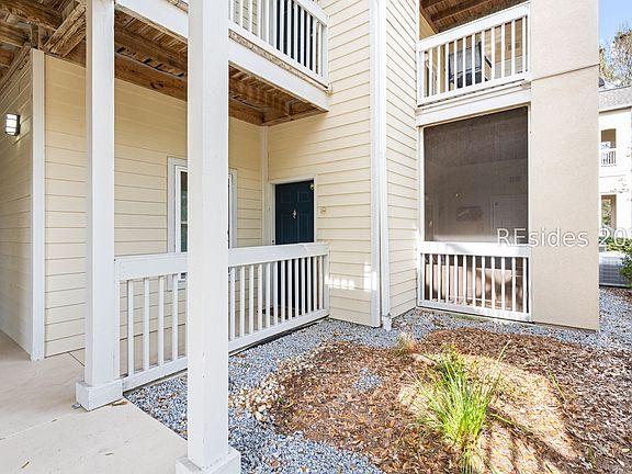 4th image of 380 Marshland Rd APT J14