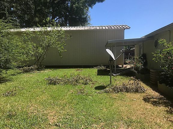 RV covered storage
