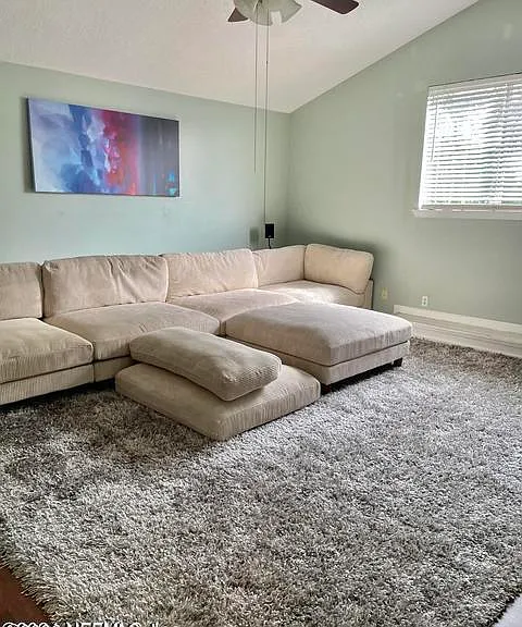12221 Madison Creek Dr — Photo 17