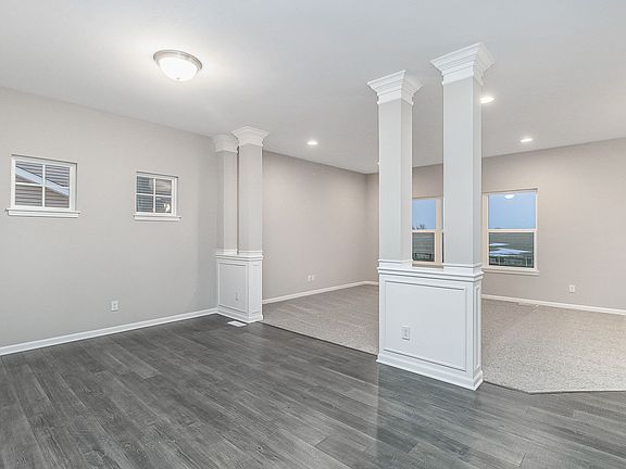 4th image of 3703 Windy Beach St