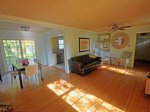 2nd image of 5317 Graceland Ave
