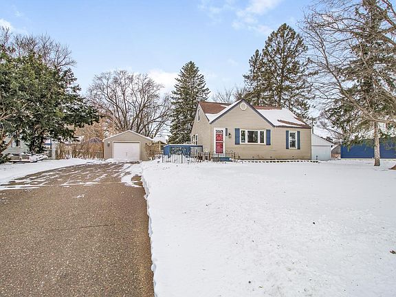 2nd image of 5357 Raymond Ave