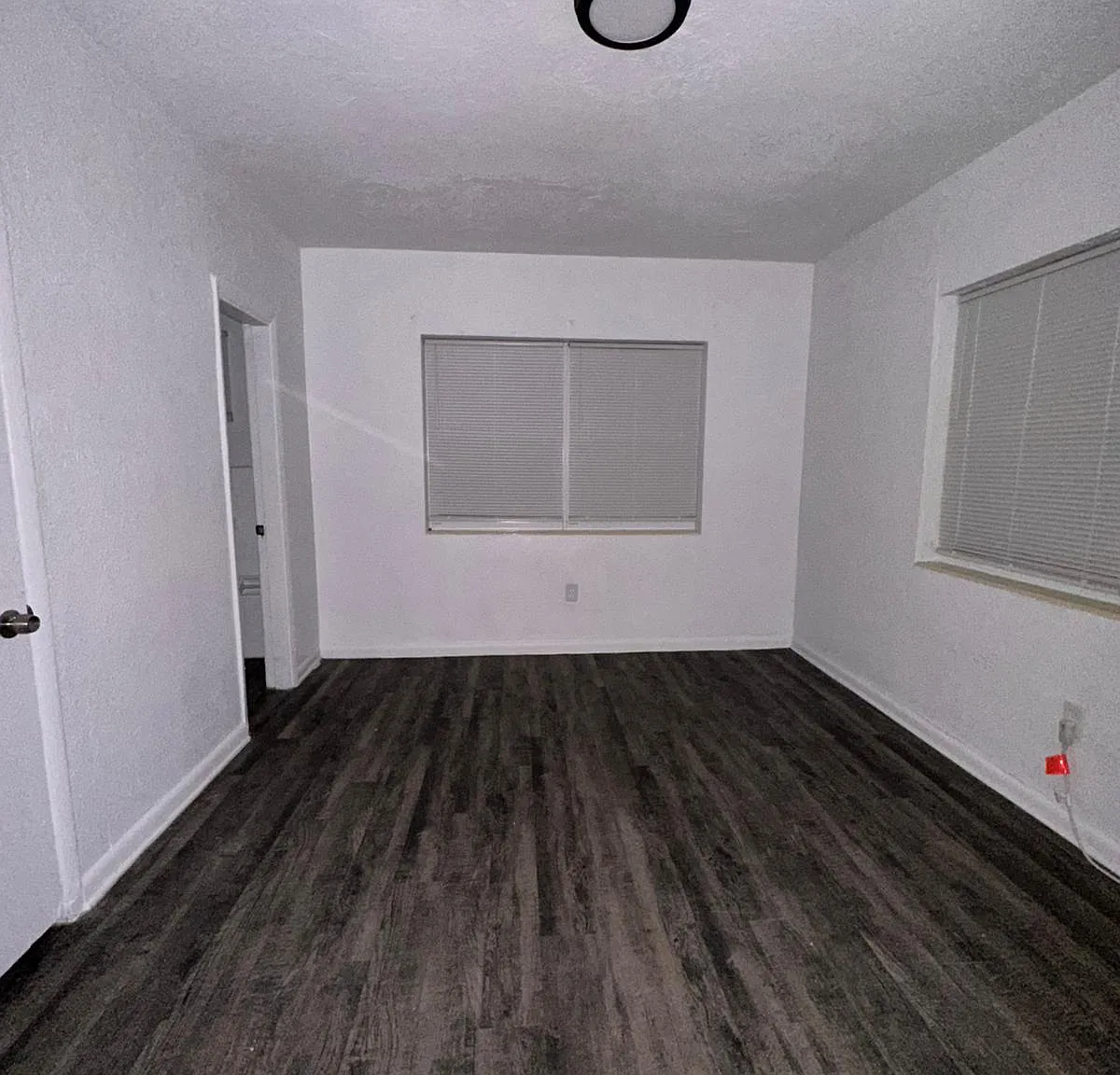 Studio, 500 sqft, $1,300 — Photo 1
