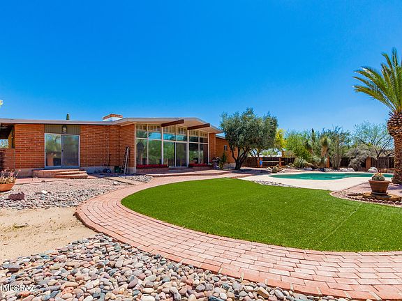 3rd image of 7249 N San Anna Dr