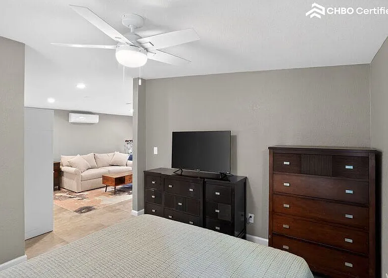 953 S Pepper St — Photo 18