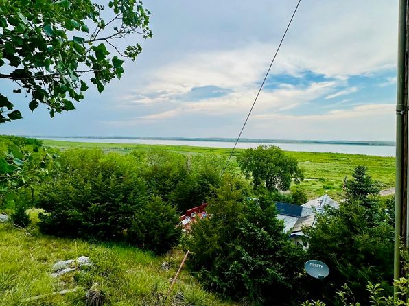 21 McKenzie, Brule, NE 69127