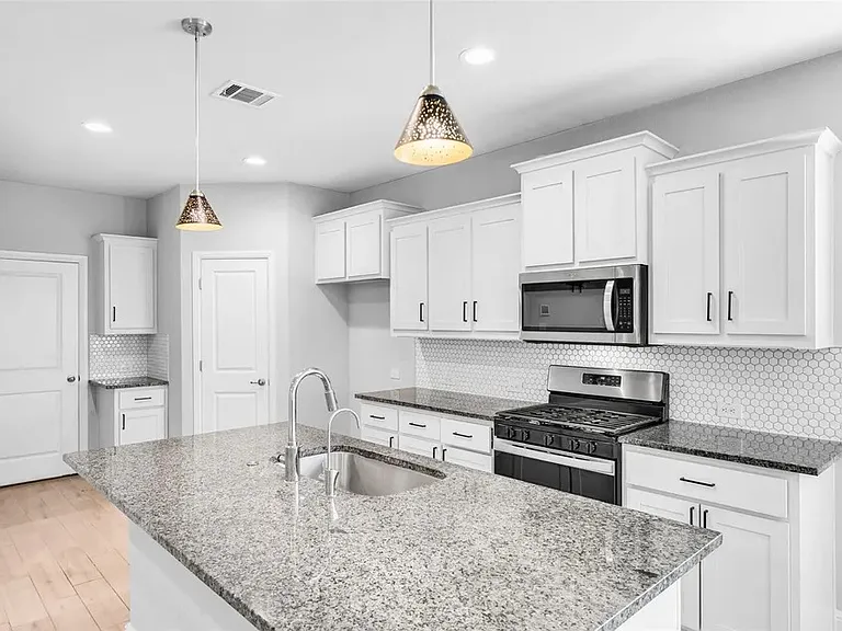 11057 Temple Gardens Trl — Photo 15