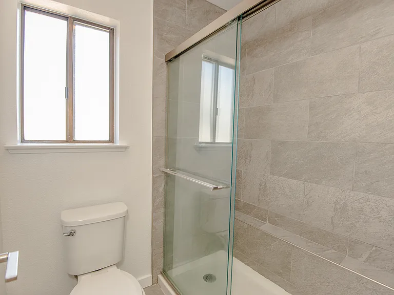 3121 Nantucket Ter — Photo 16