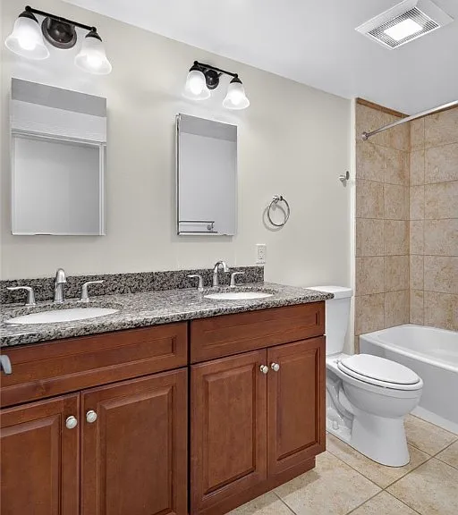 224 E State St — Photo 26