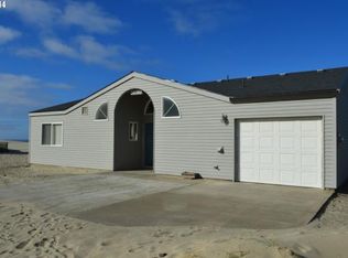 34190 Ocean Dr, Pacific City, OR