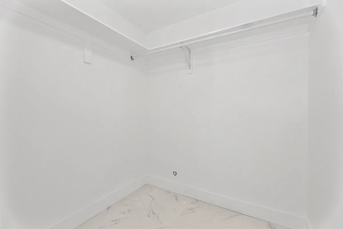 3 bed, 1485 sqft, $5,500 — Photo 4