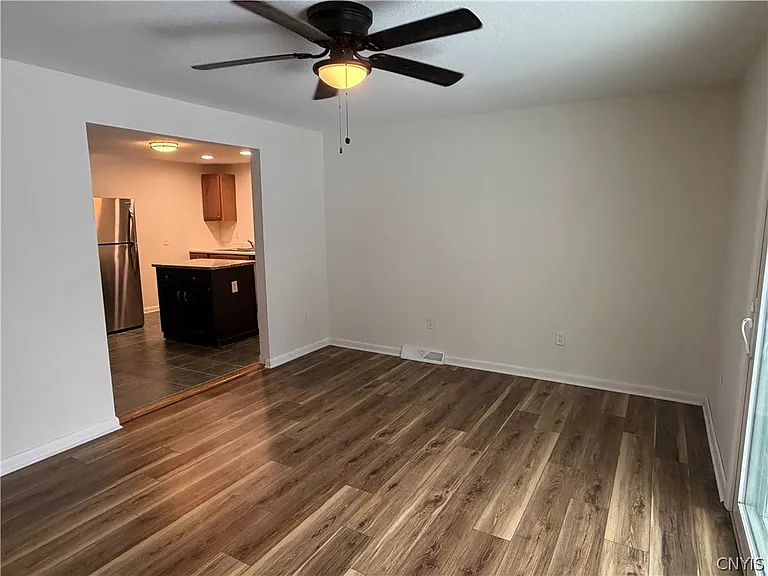 8587 Caughdenoy Rd — Photo 8