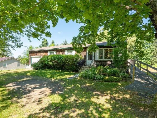5 Keller Drive, Rockport, ME 04856
