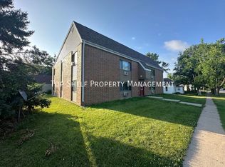 103 Grant St S APT 5, Bondurant, IA 50035