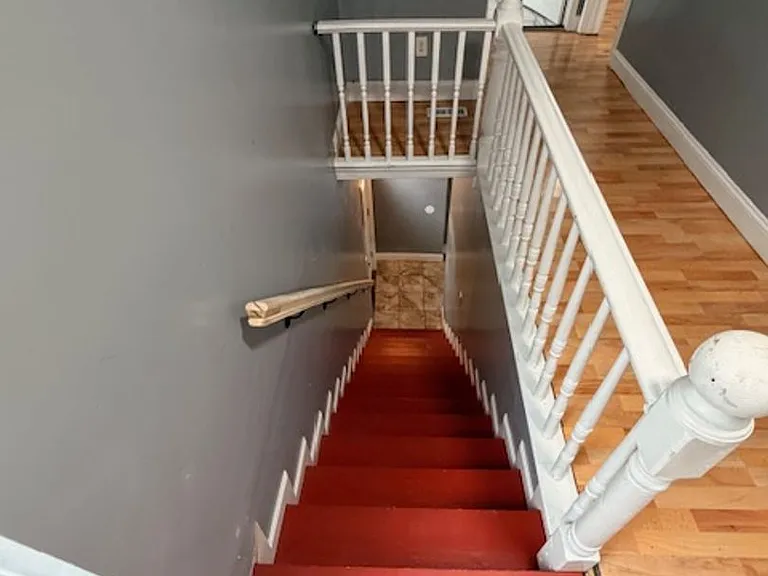 925 Xenia Ave — Photo 12