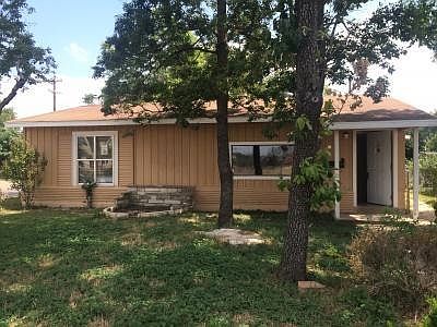 1st image of 902 Ceralvo St