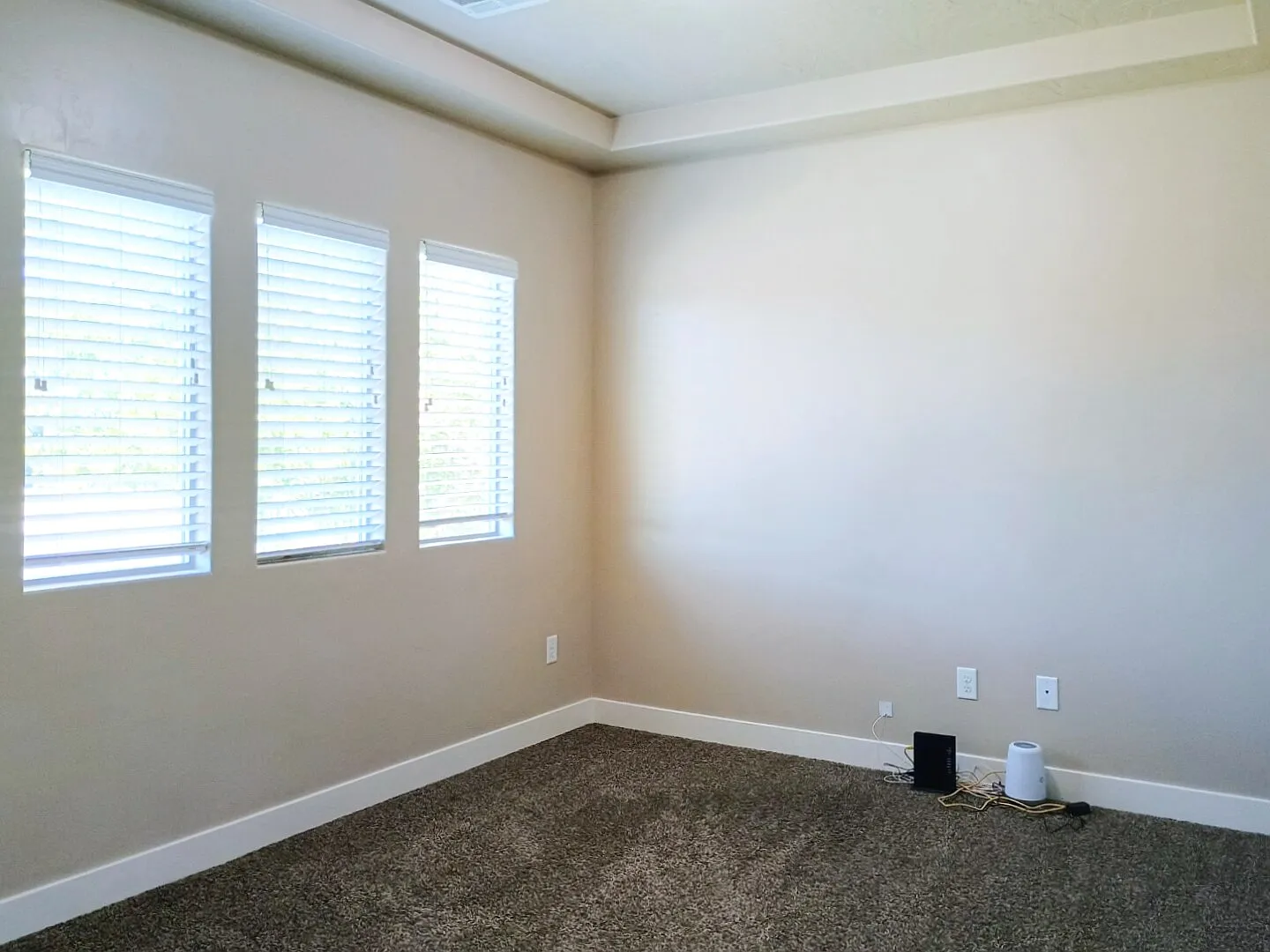 4 bed, 3.5 bath, 2640 sqft, $2,895 — Photo 3
