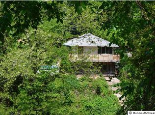 114 Valley Ave, Highlands, NJ 07732
