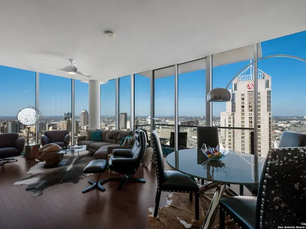 610 E Market St #2808, San Antonio, TX 78205