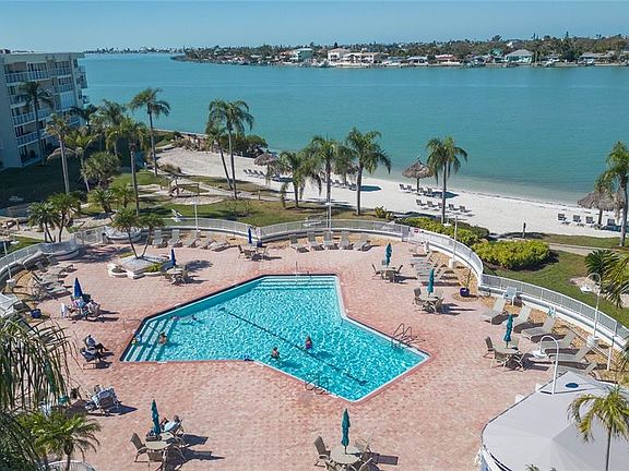 2nd image of 6080 Bahia Del Mar Cir APT 113