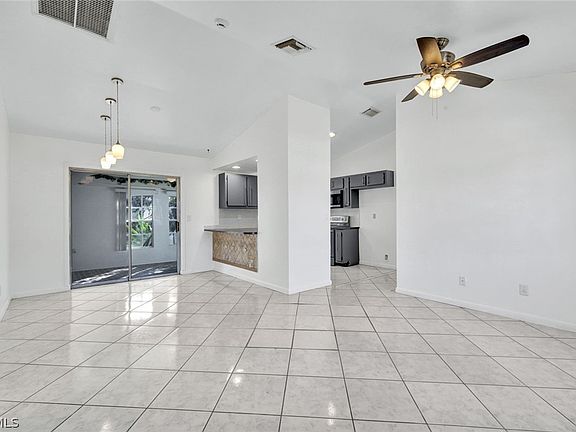 2nd image of 18383 Useppa Rd