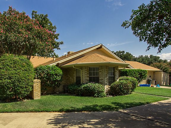 3rd image of 1312 Glenbrook Dr