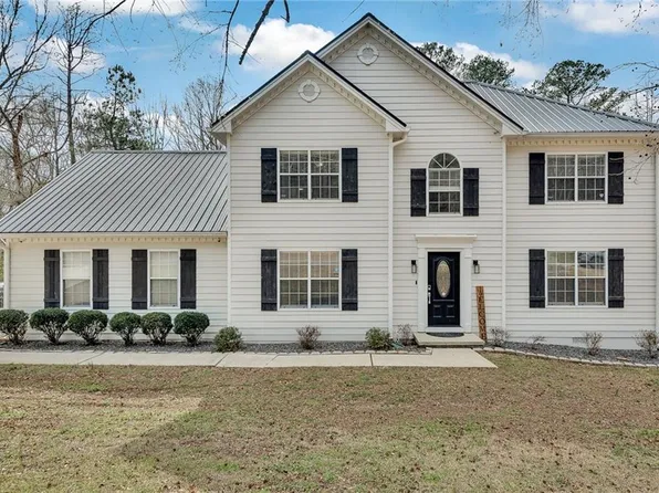 236 Hidden Ct, Winder, GA 30680