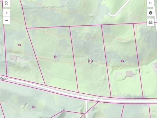 31 Newton Rd, Amesbury, MA 01913