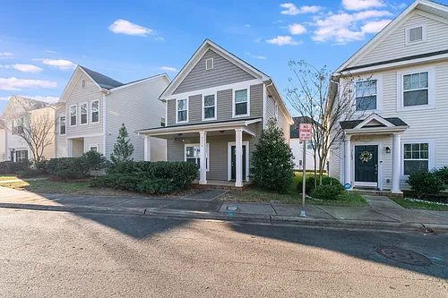 7110 McLothian Ln Photo 1