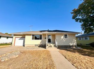 3820 21st St, Columbus, NE 68601