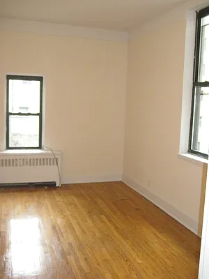Rented by Magnone Real Estate | media 26